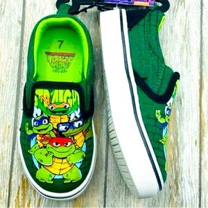 Nickelodeon Sneakers boys size 7